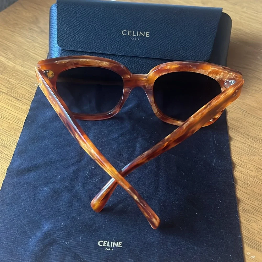 Celine 54mm Gradient Round Glasses - Picture 7 of 7